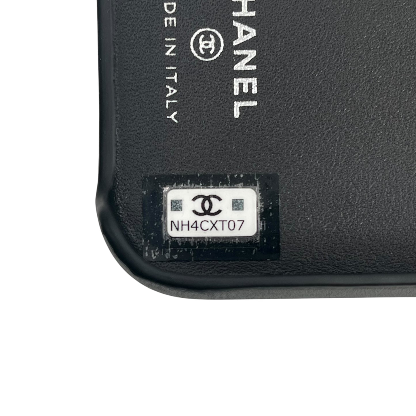CHANEL Matelassé iPhone 15 Pro Phone Case - Black