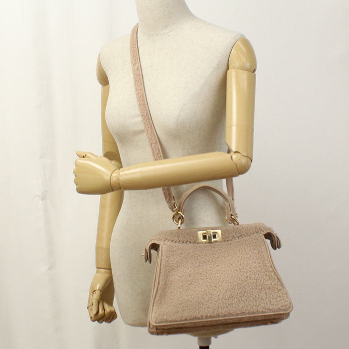 FENDI Peekaboo Iseeu Small Shearling Handbag/Shoulder Bag - Pink