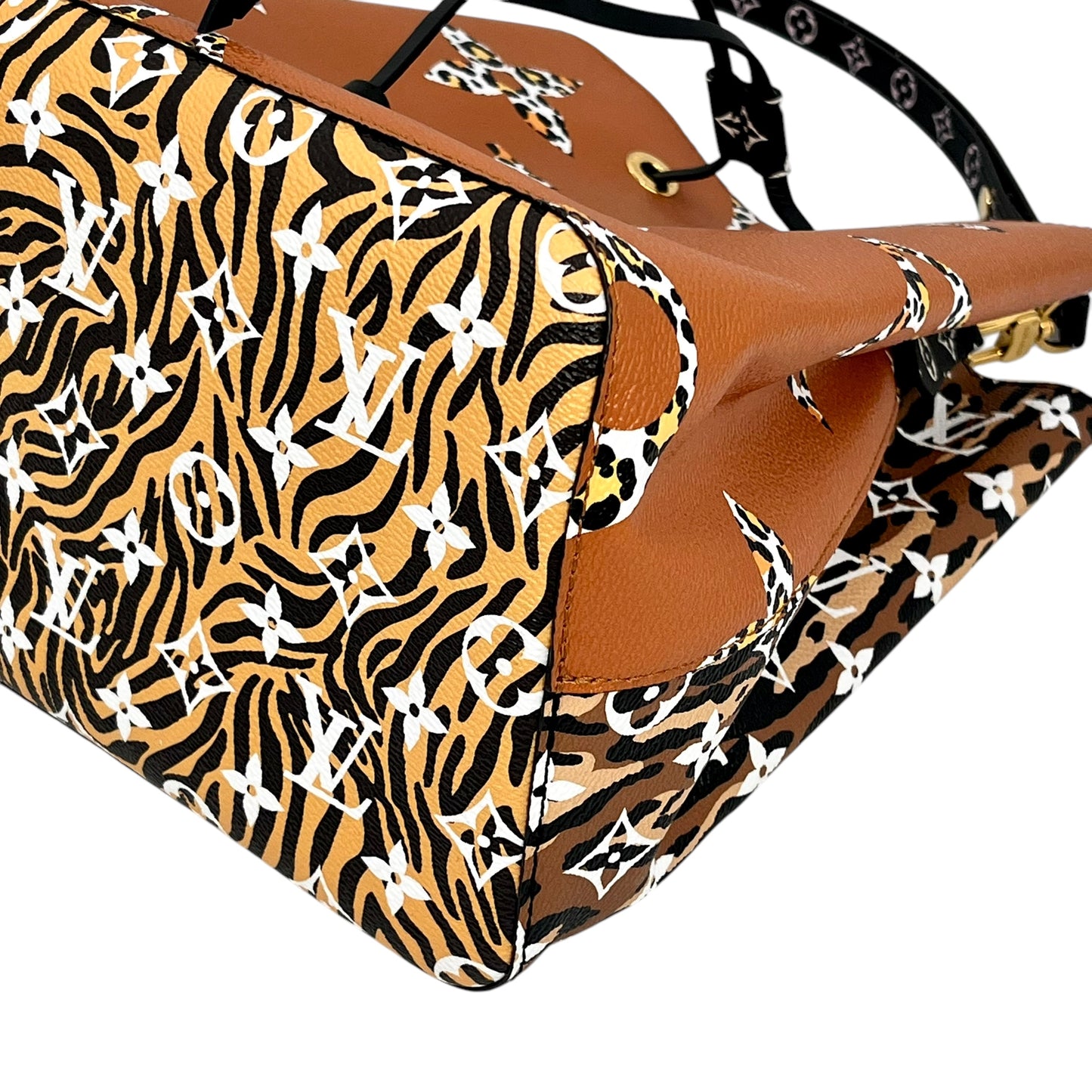 Louis Vuitton ネオノエ キャメル モノグラム ジャイアント ジャングル ショルダーバッグ -  オレンジ