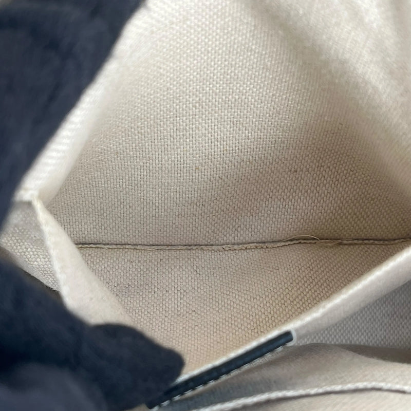 GUCCI Soho Leather Chain Backpack - Black 