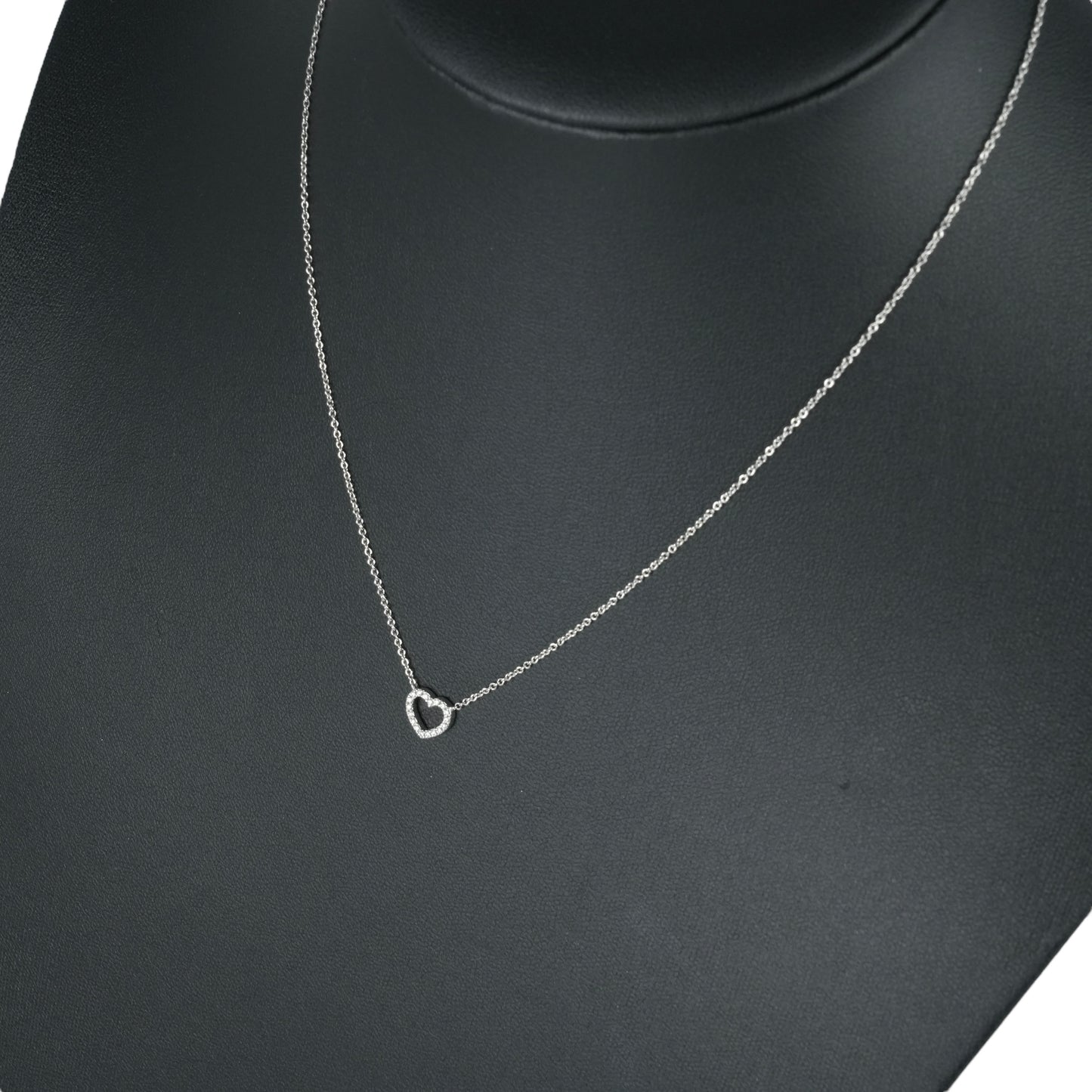 Tiffany メトロ ハート ネックレス - 18KWG