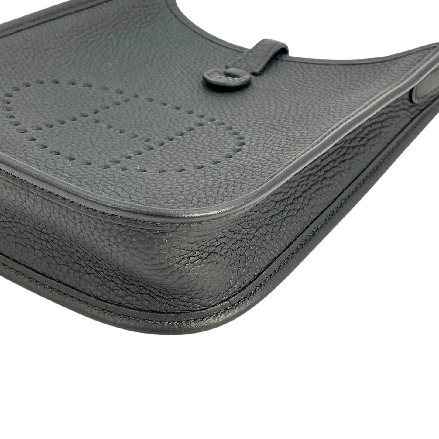 Hermès Evelyn TPM Taurillon Clemence W Stamp (2024) Shoulder Bag - Black 