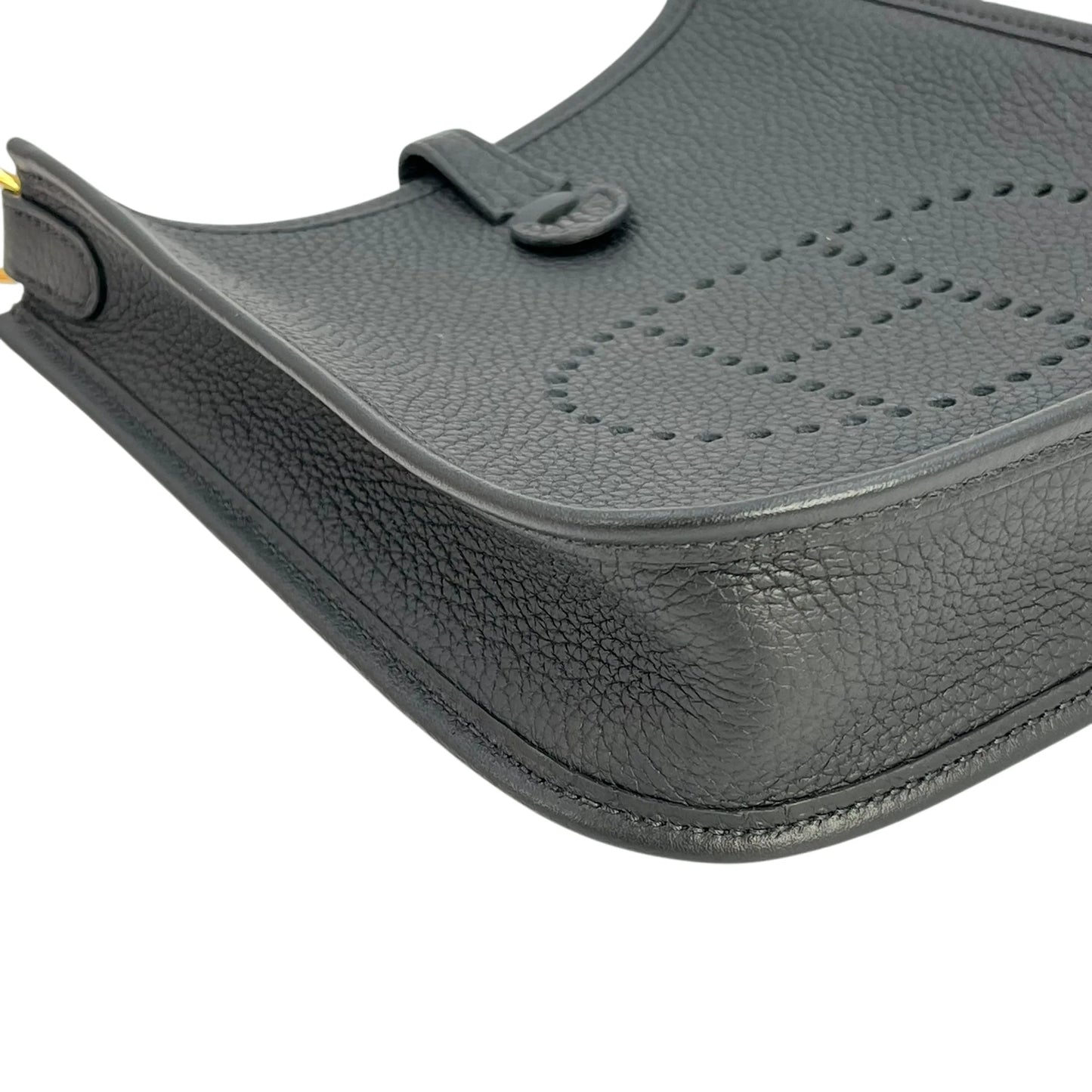 Hermès Evelyn TPM Taurillon Clemence W Stamp (2024) Shoulder Bag - Black 