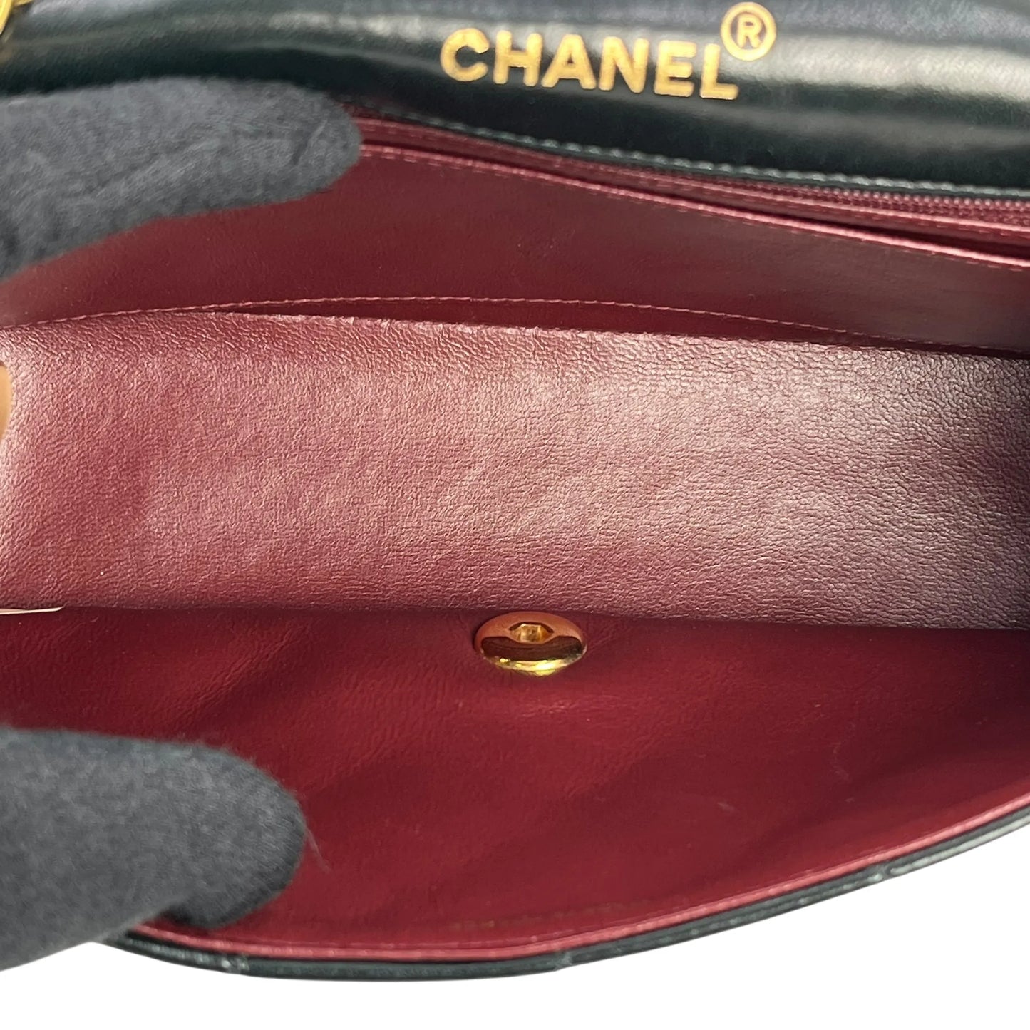 CHANEL Lambskin Matelassé Diana Flap 22 Chain Shoulder Bag - Black 