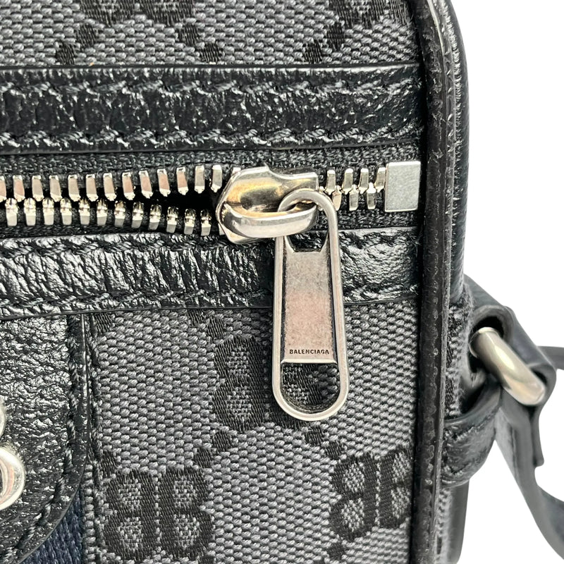 BALENCIAGA x GUCCI The Hacker Project Shoulder Bag - Black 