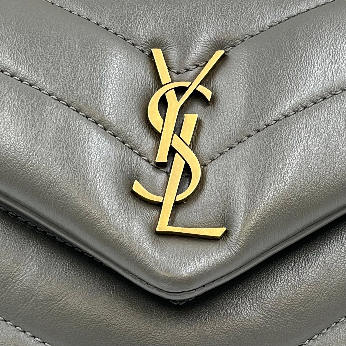 Saint Laurent ルル レザー ショルダーバッグ - グレー