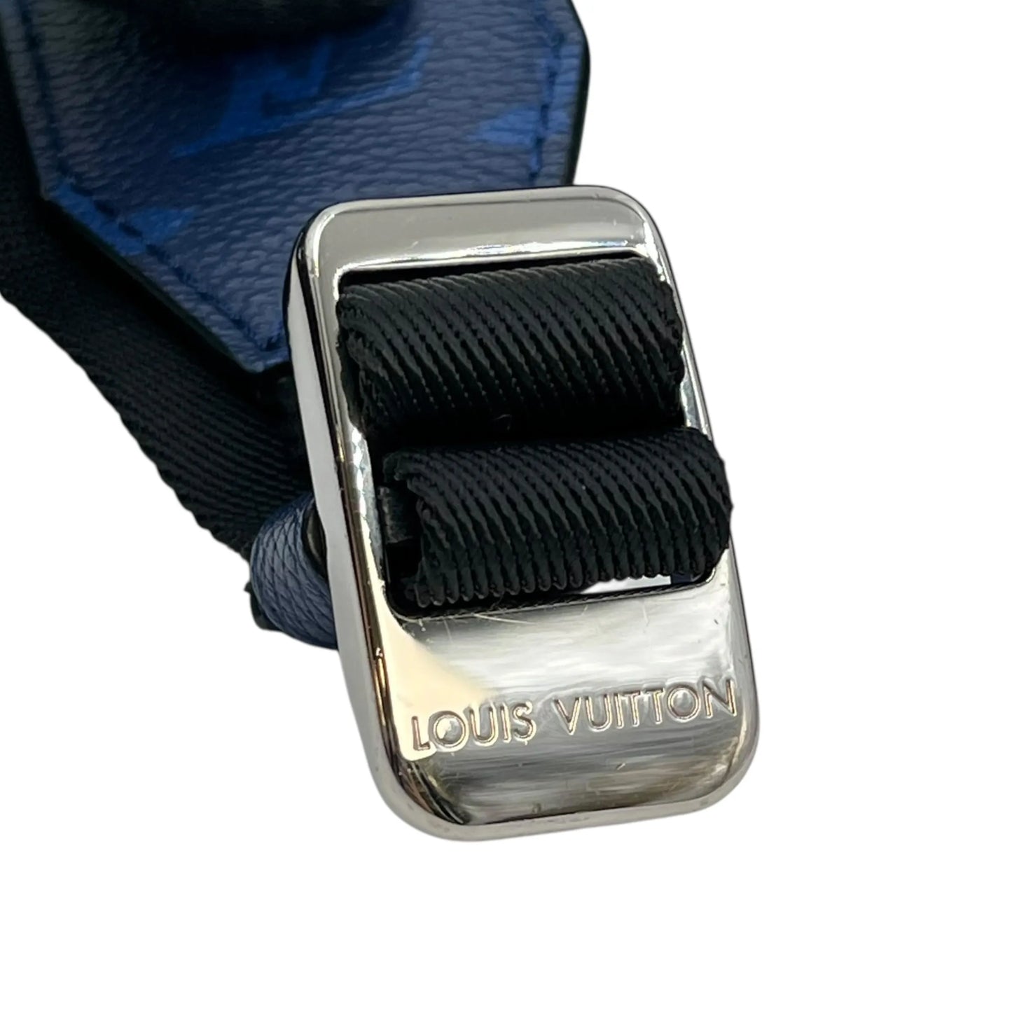 Louis Vuitton Taigarama Outdoor Messenger PM Shoulder Bag/Body Bag - Blue 