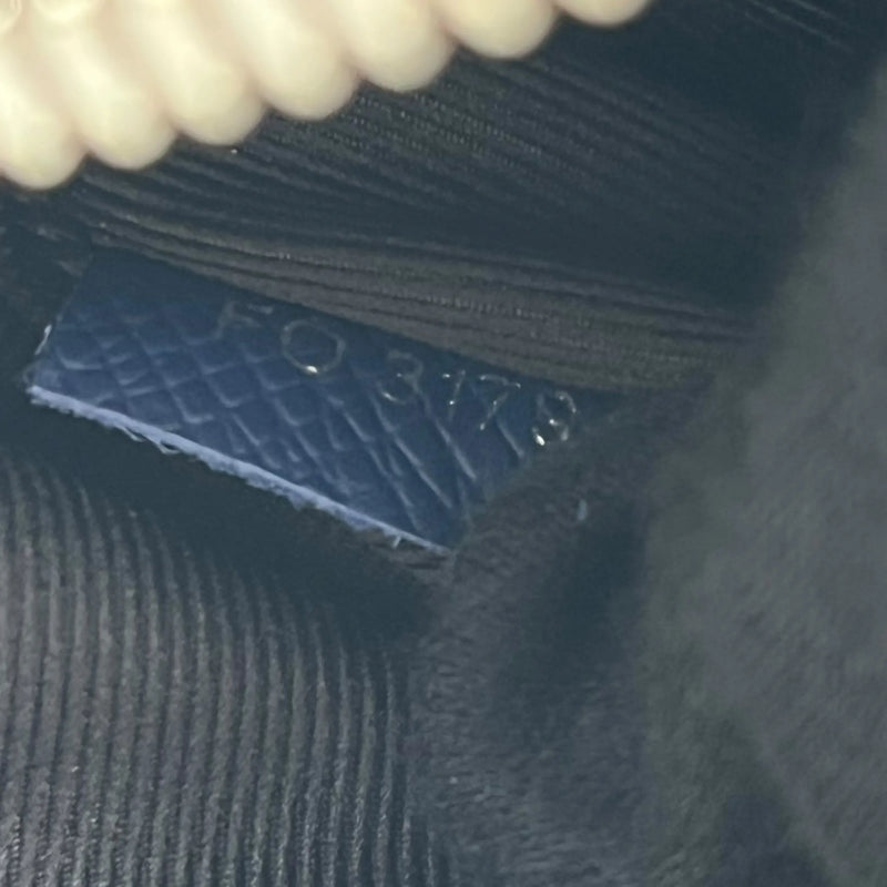 Louis Vuitton Taigarama Outdoor Messenger PM Shoulder Bag/Body Bag - Blue 