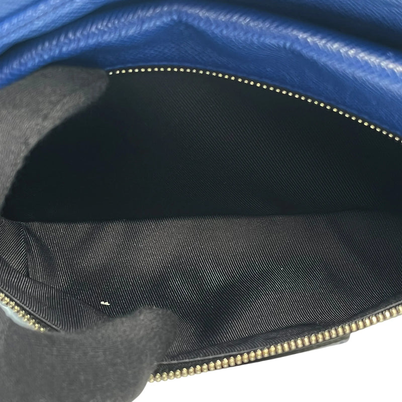 Louis Vuitton Taigarama Outdoor Messenger PM Shoulder Bag/Body Bag - Blue 