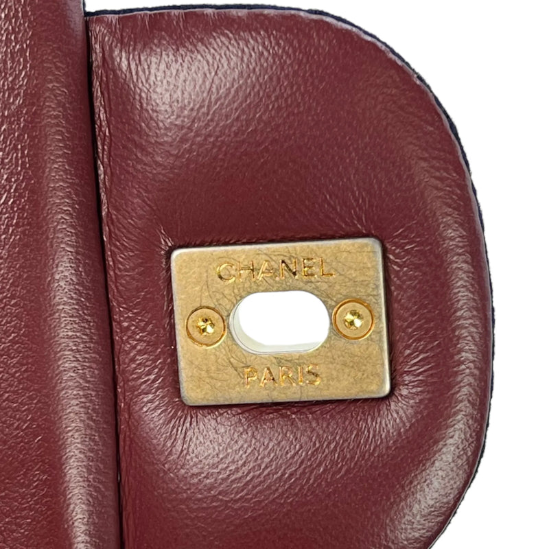 CHANEL Matelassé Wool Paris-Hamburg 2018-2019 Collection Mini Shoulder Bag - Navy 