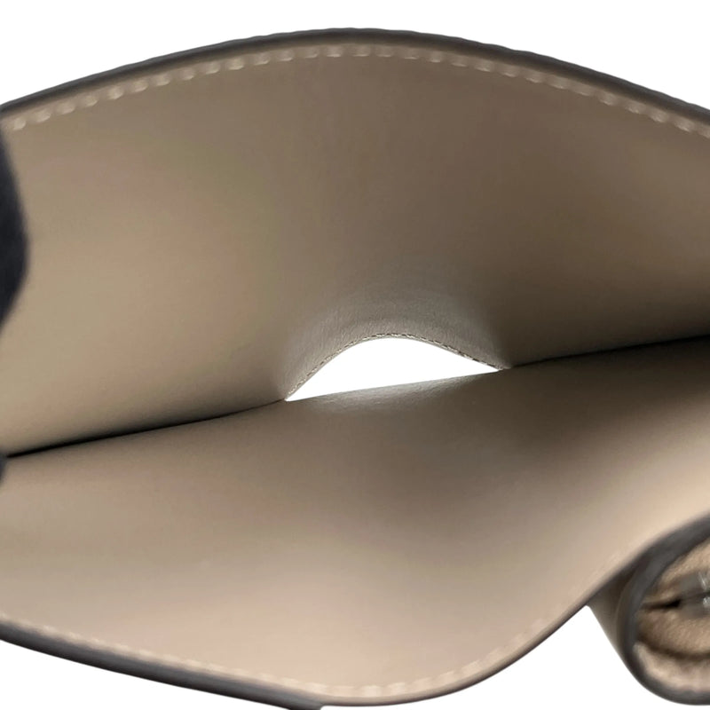 Louis Vuitton Portefeuille Claire Bifold Compact Wallet - Brown 