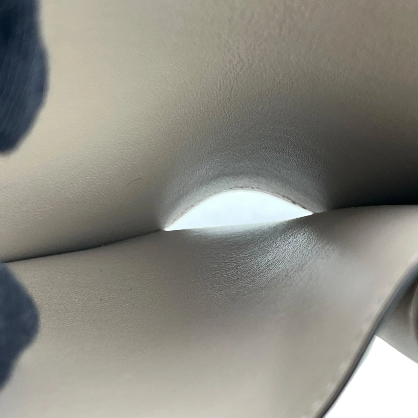 Louis Vuitton Portefeuille Claire Bifold Compact Wallet - Brown 