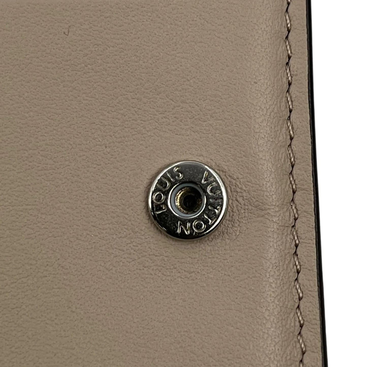 Louis Vuitton Portefeuille Claire Bifold Compact Wallet - Brown 