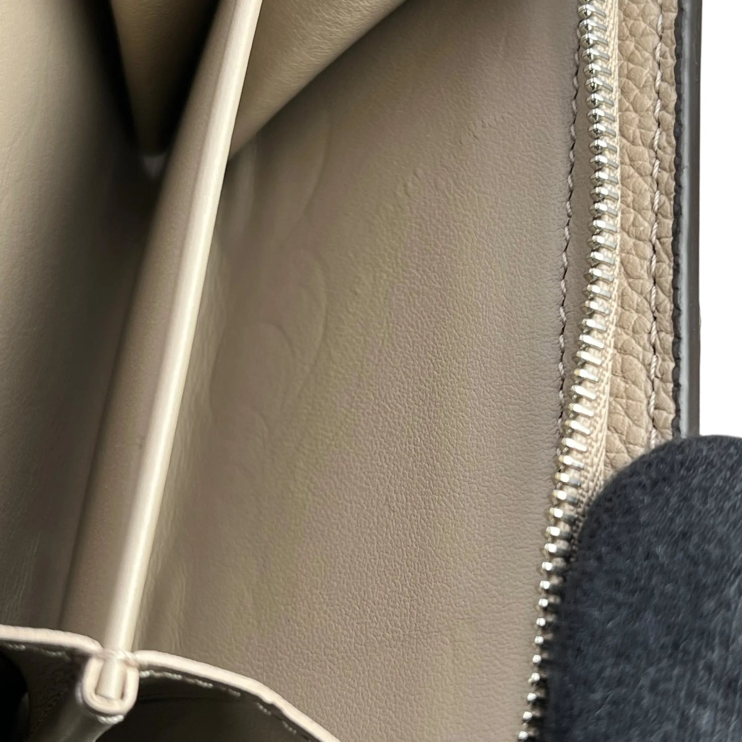 Louis Vuitton Portefeuille Claire Bifold Compact Wallet - Brown 