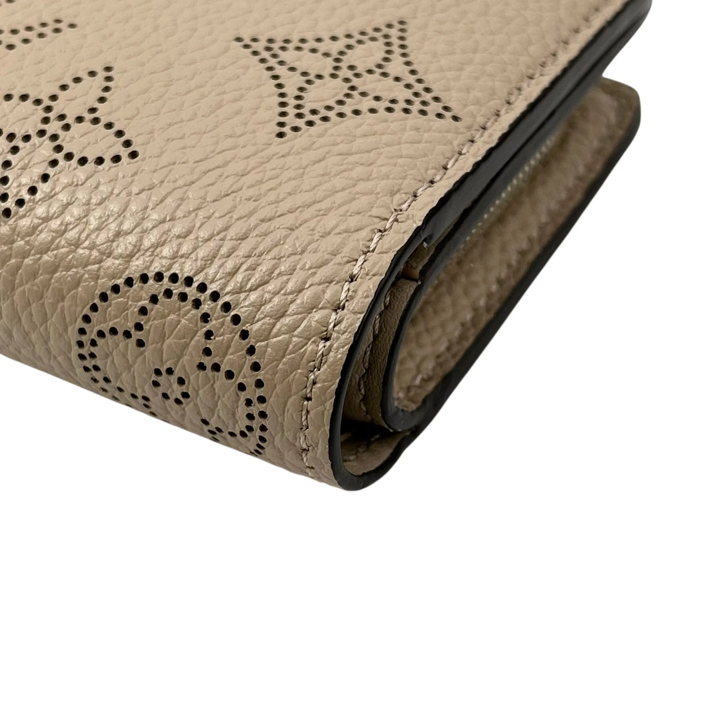 Louis Vuitton Portefeuille Claire Bifold Compact Wallet - Brown 