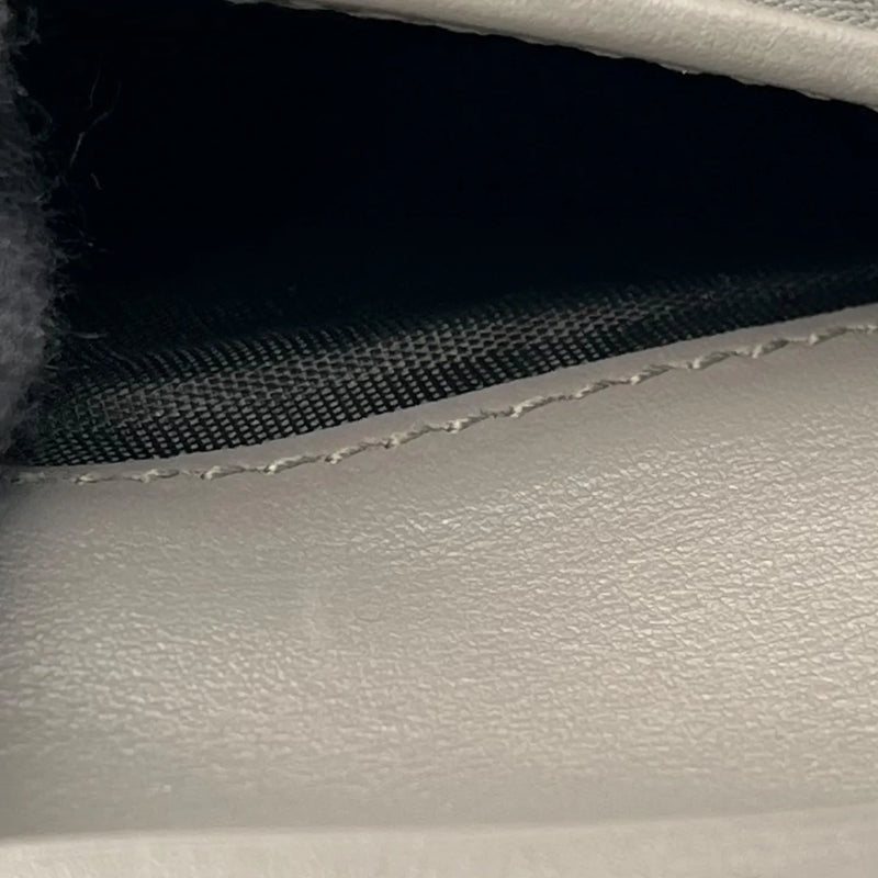 GUCCI GG Matelasse Bifold Compact Wallet - Gray 