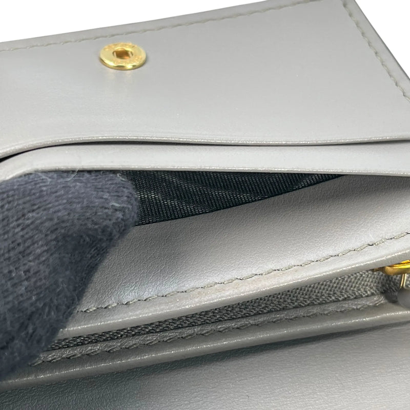 GUCCI GG Matelasse Bifold Compact Wallet - Gray 