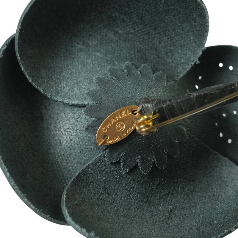 CHANEL カメリア モチーフ ブローチ - ブラック - エナメル