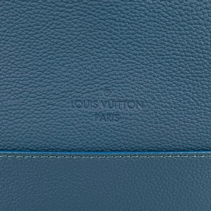 Louis Vuitton New Messenger Shoulder Bag - Navy Blue 