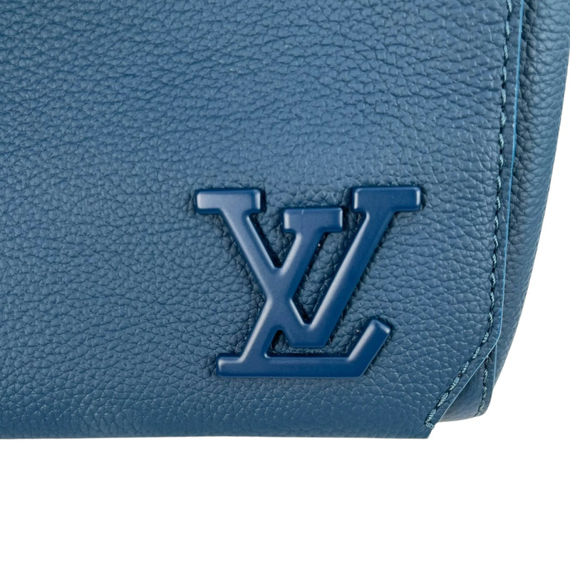 Louis Vuitton New Messenger Shoulder Bag - Navy Blue 