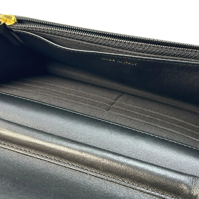 CHANEL 19 Lambskin Chain Wallet - Black 