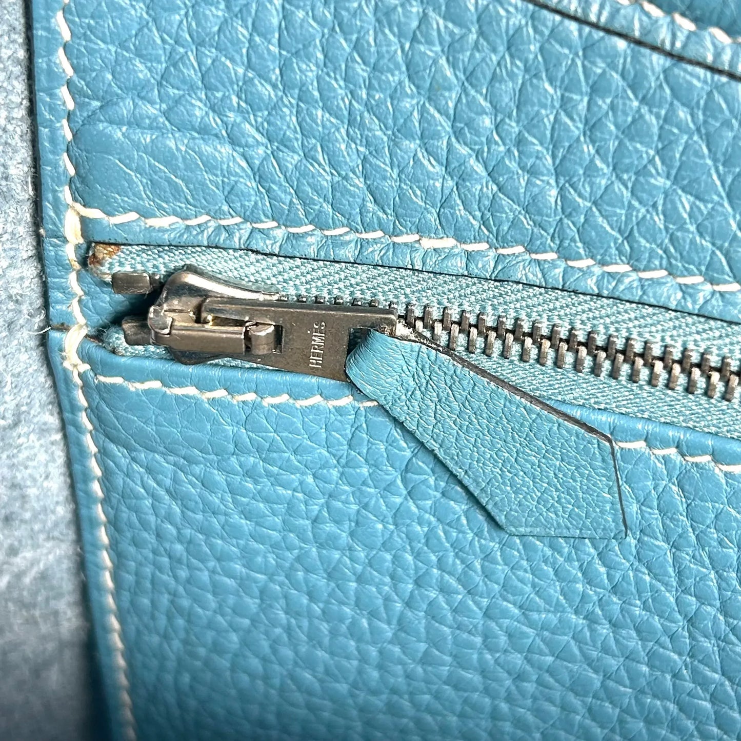 Loewe Trim 35 Shoulder Bag in Taurillon Clemence Leather with H Stamp (2004) - Blue 