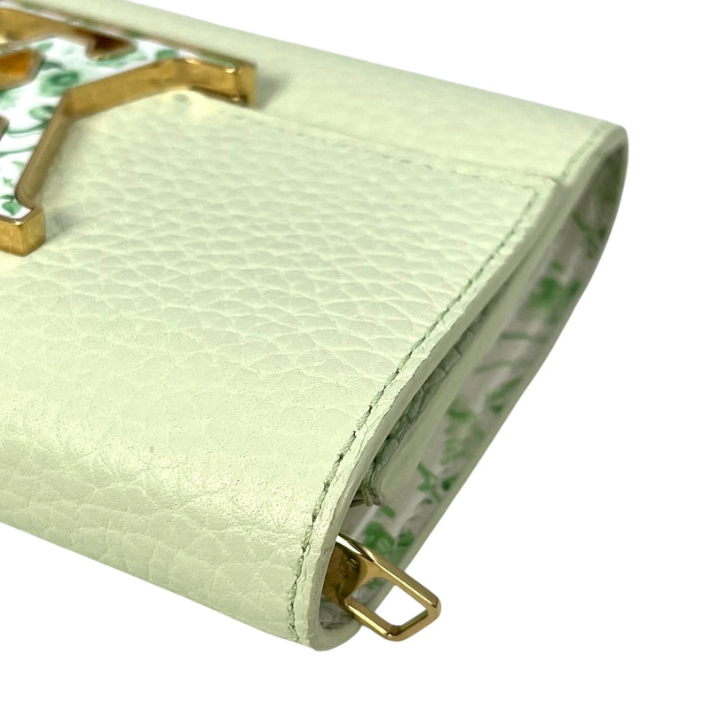 Louis Vuitton Capucines Portefeuille Compact Wallet - Mint Green 