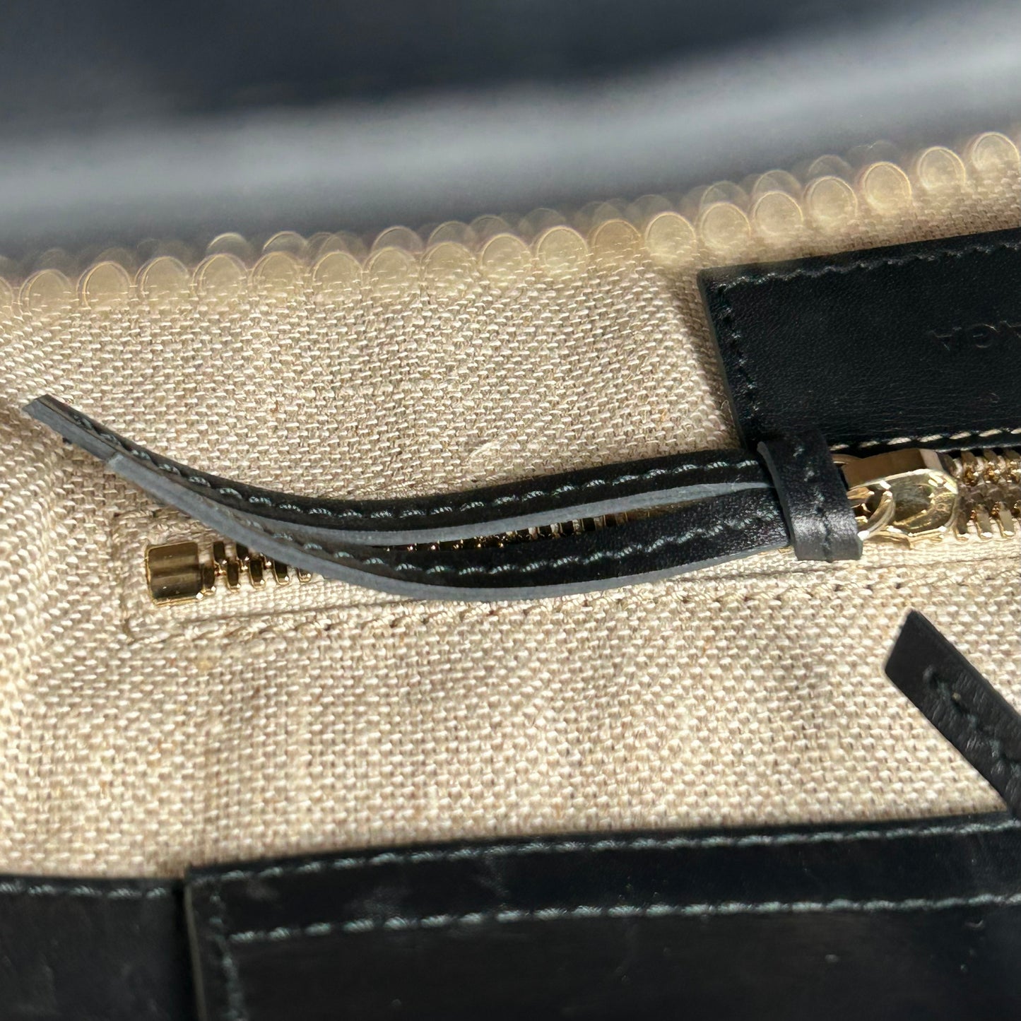 BALENCIAGA Padlock Work Bag Leather Handbag/Shoulder Bag - Black 