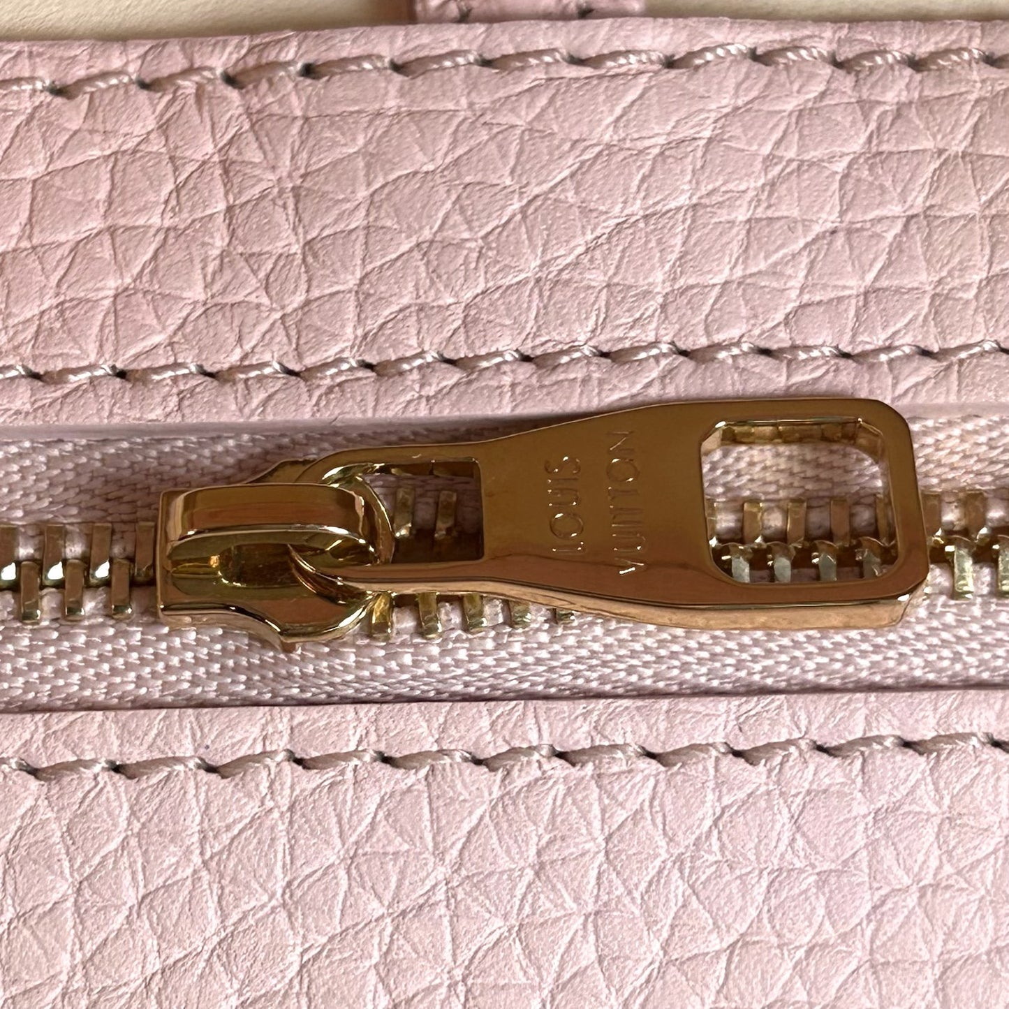 Louis Vuitton カプシーヌBB トリヨンレザー ハンドバッグ ショルダーバッグ - ピンク