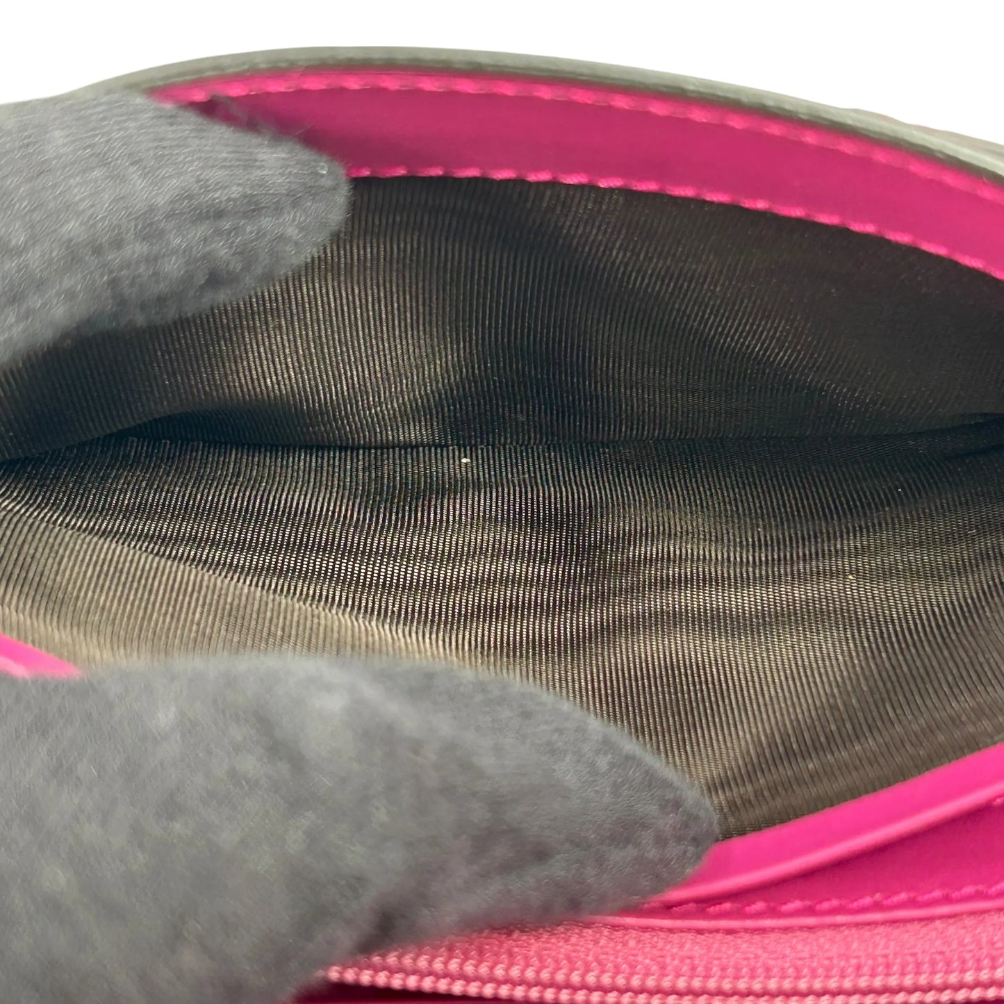 GUCCI Guccissima Leather Ribbon Long Wallet - Pink 