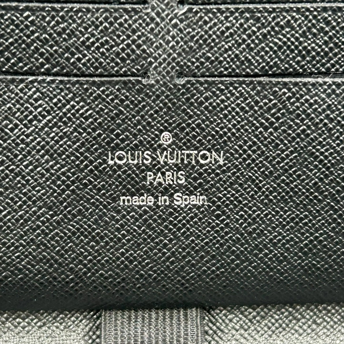 Louis Vuitton Damier Graphite Zippy Organizer Long Wallet - Gray 
