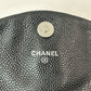 CHANEL ハーフムーン チェーンウォレット キャビアスキン_38171