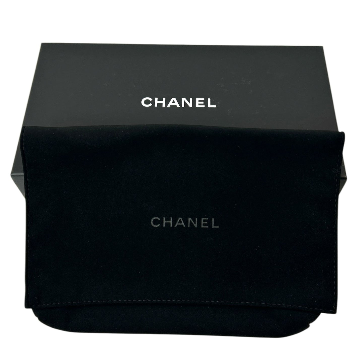 CHANEL ハーフムーン チェーンウォレット キャビアスキン_38171