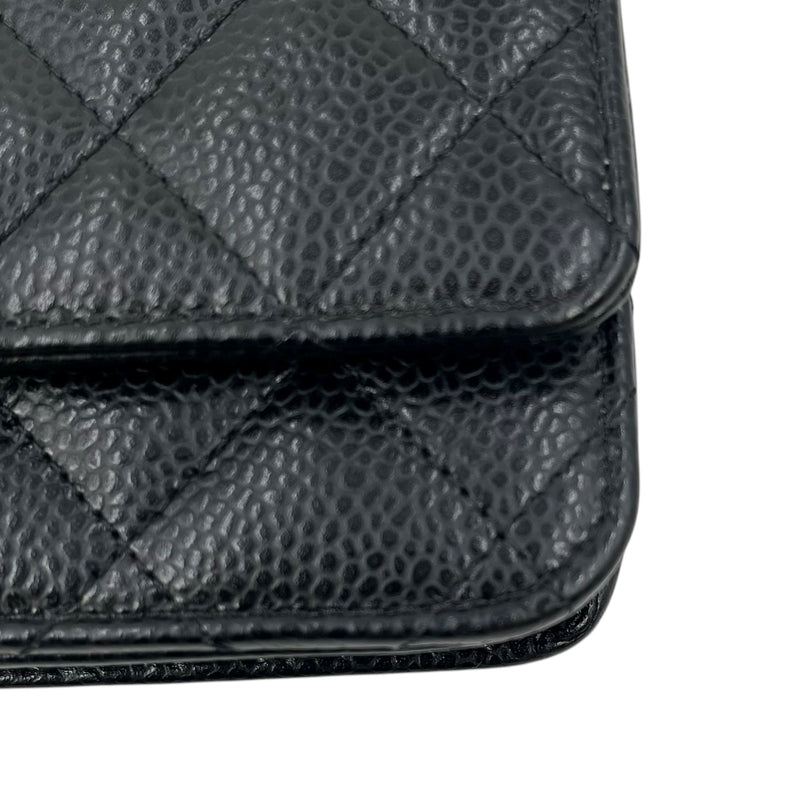CHANEL チェーンウォレット キャビアスキン_38982