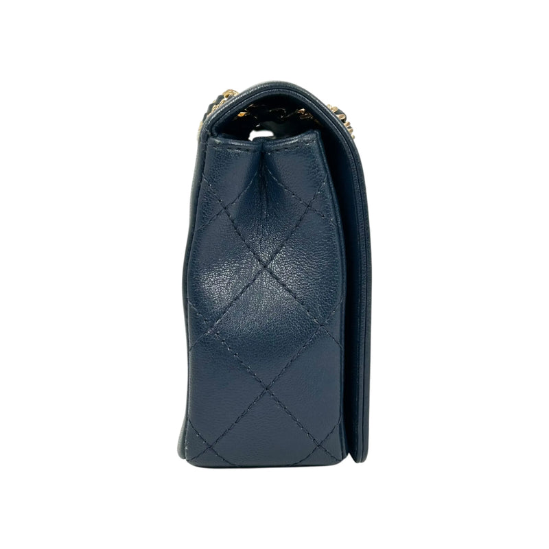 CHANEL マドアモゼル ラムスキン チェーンショルダーバッグ - ネイビー