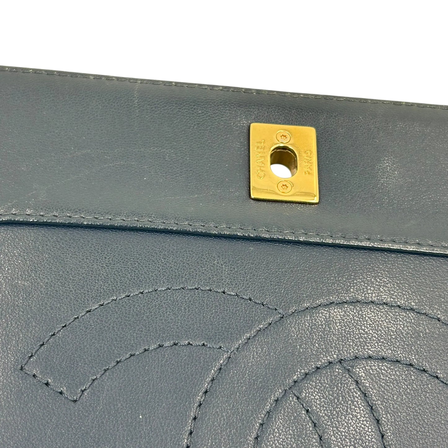 CHANEL マドアモゼル ラムスキン チェーンショルダーバッグ - ネイビー