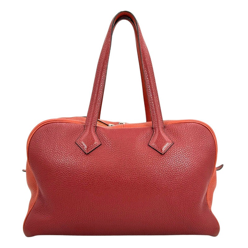 Hermès ヴィクトリア 35 トリヨンクレマンス X刻印（2016年製）ボストンバッグ ハンドバッグ - レッド × オレンジ