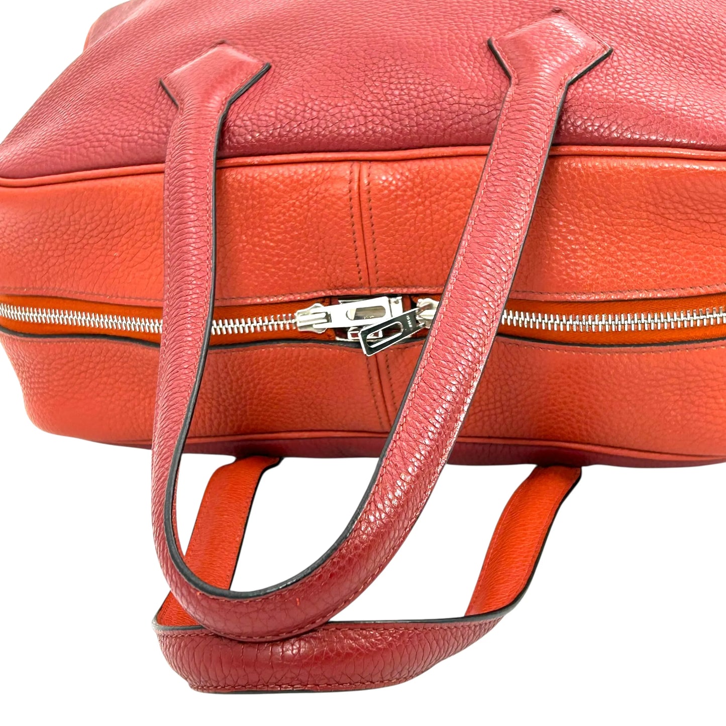 Hermès ヴィクトリア 35 トリヨンクレマンス X刻印（2016年製）ボストンバッグ ハンドバッグ - レッド × オレンジ