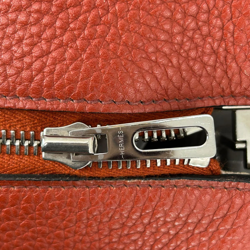 Hermès ヴィクトリア 35 トリヨンクレマンス X刻印（2016年製）ボストンバッグ ハンドバッグ - レッド × オレンジ