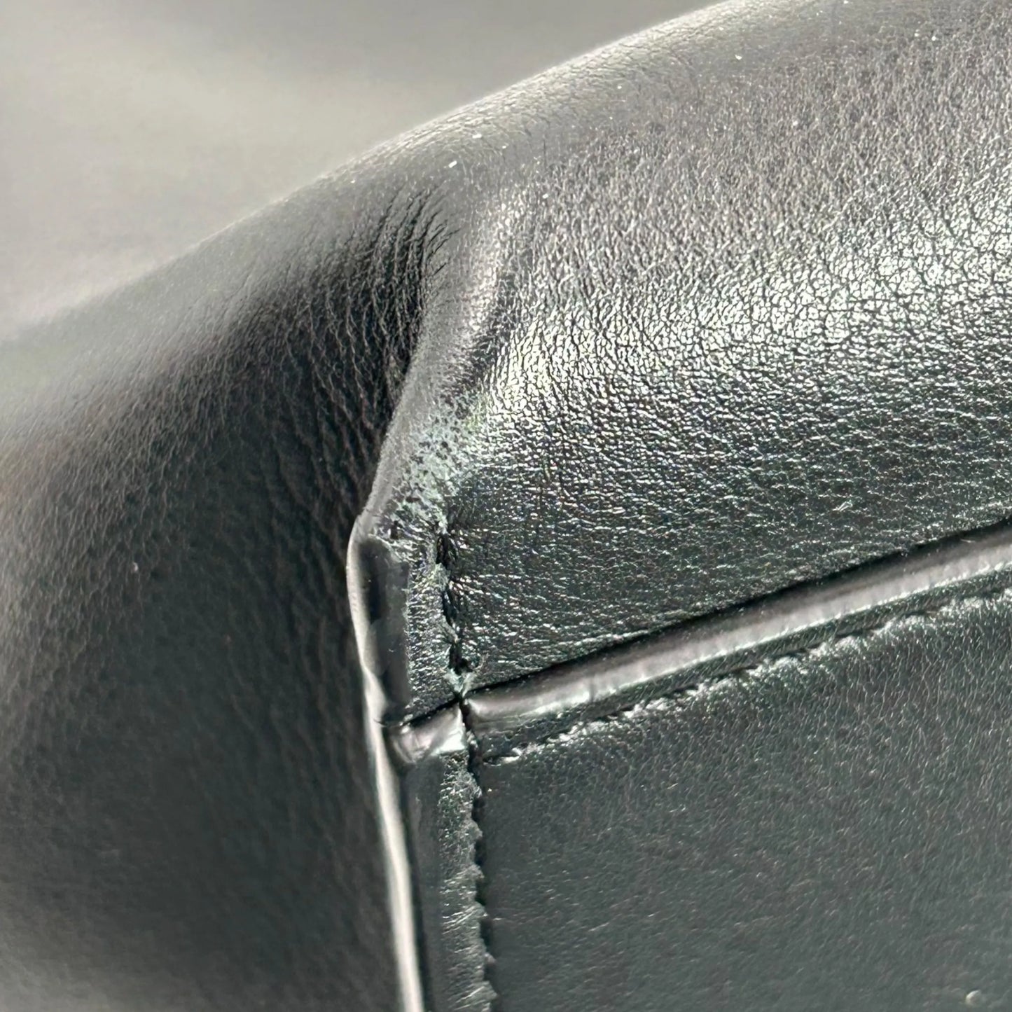 LOEWE キュービィ カーフスキン クロスボディバッグ ショルダーバッグ - ブラック