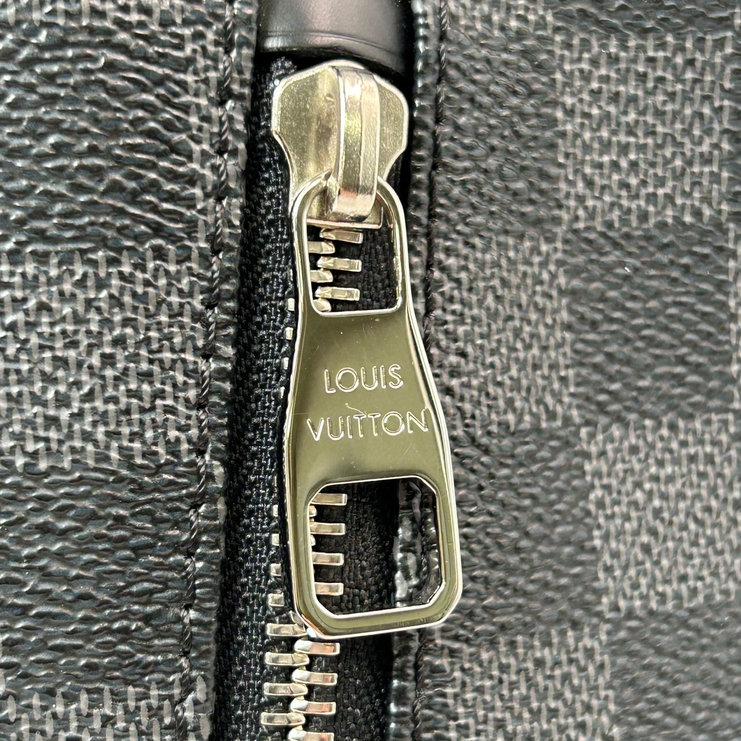 Louis Vuitton_N41211 ダミエ グラフィット ミック PM_38923