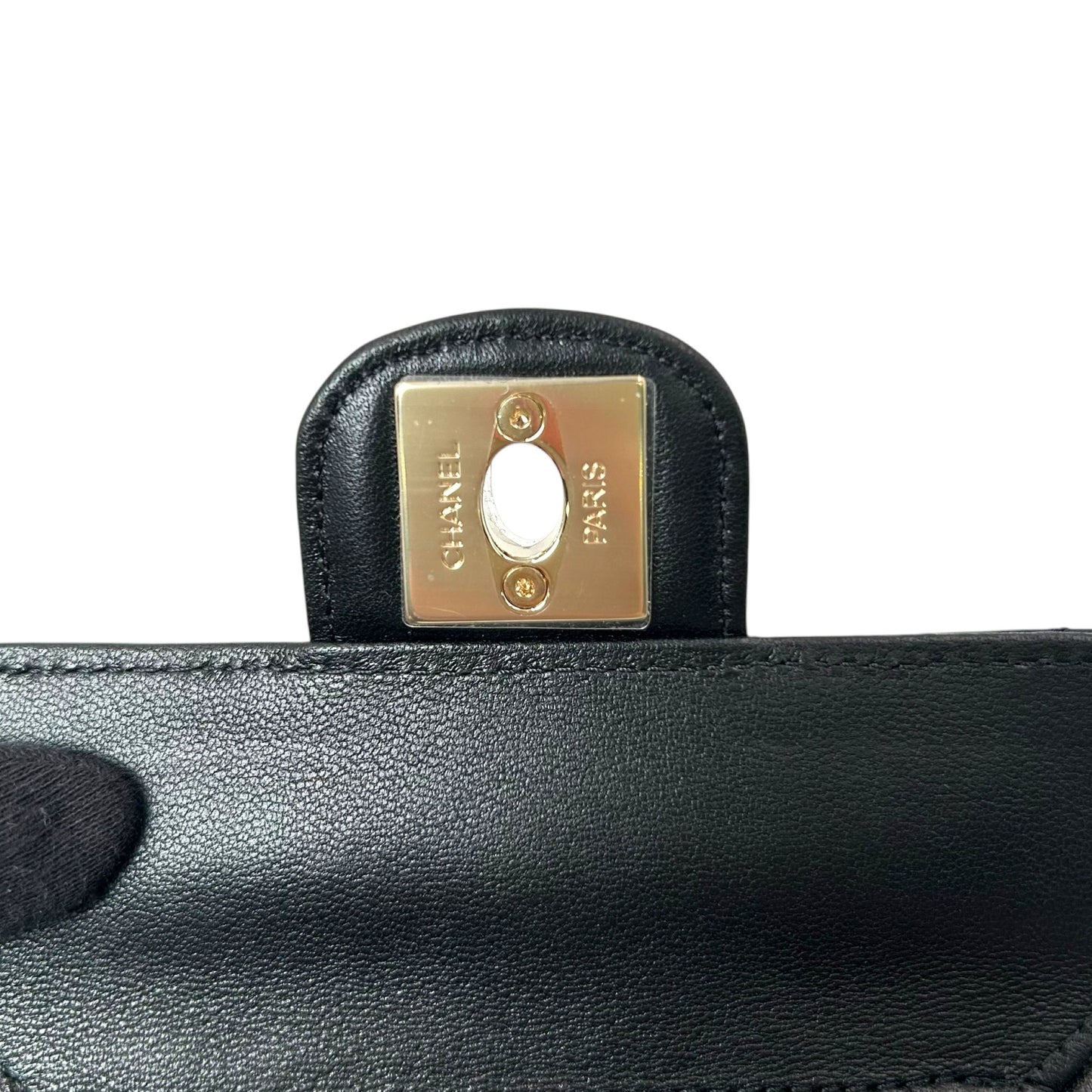 CHANEL マトラッセ ラムスキン チェーンショルダーバッグ ハート ブラック ゴールド金具 _38926