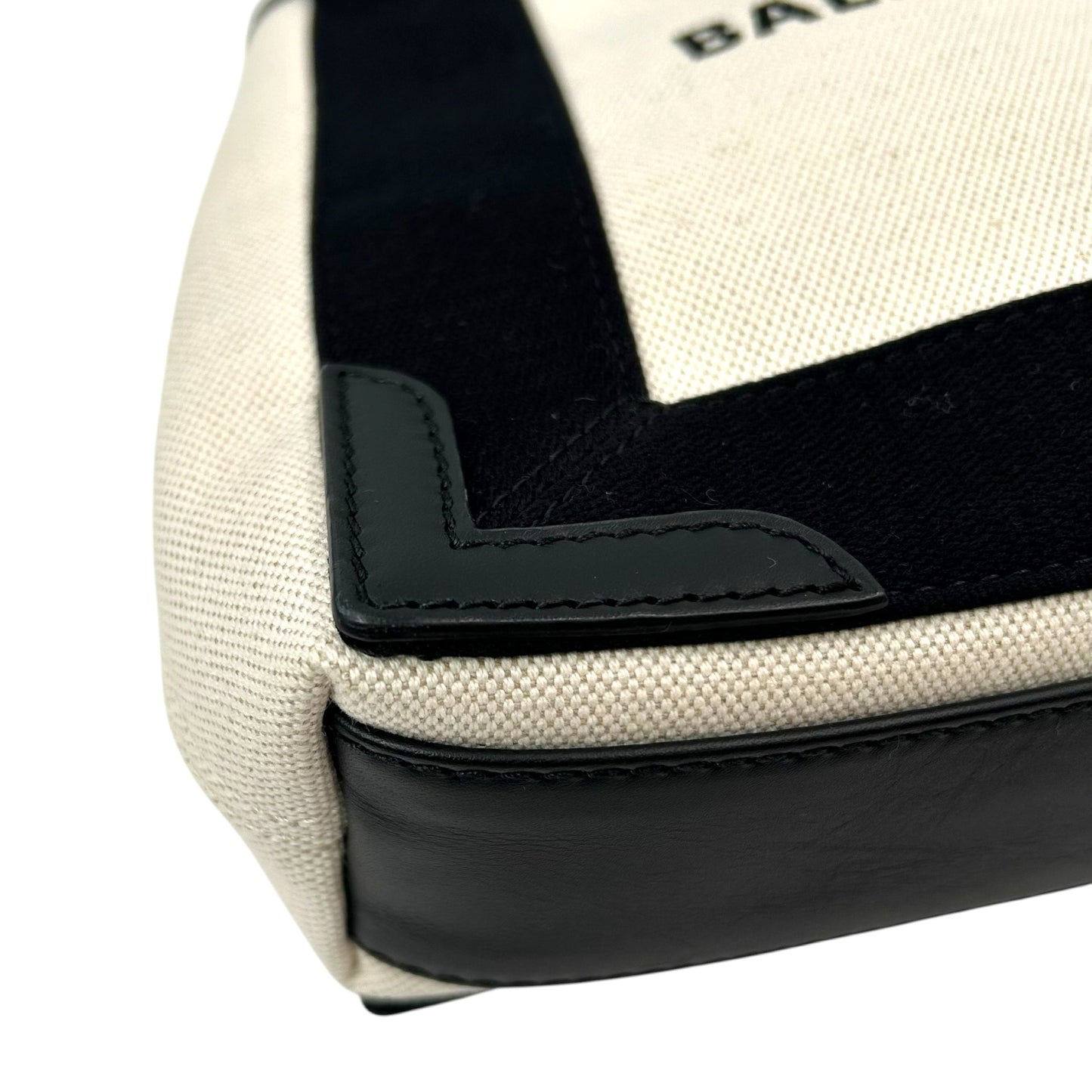BALENCIAGA ネイビーカバスXS_390346_38732