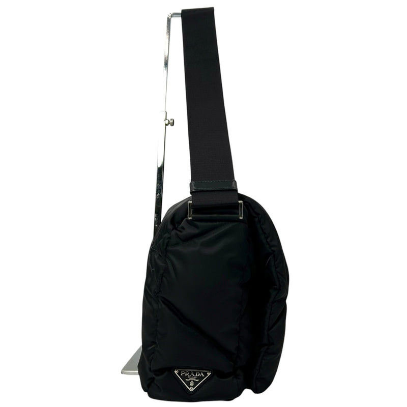 PRADA パデッドRe Nylon ショルダーバッグ ファブリック ナイロン ブラック 2VD045_37793