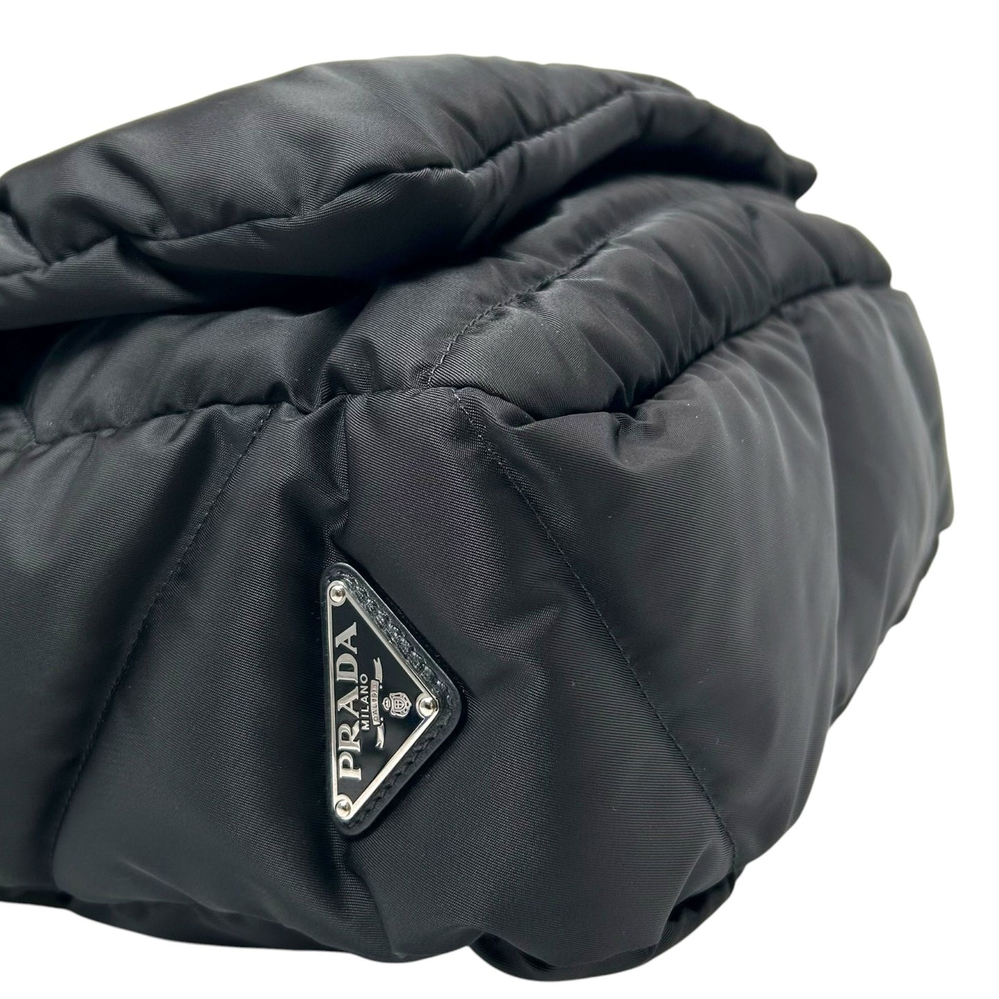 PRADA パデッドRe Nylon ショルダーバッグ ファブリック ナイロン ブラック 2VD045_37793