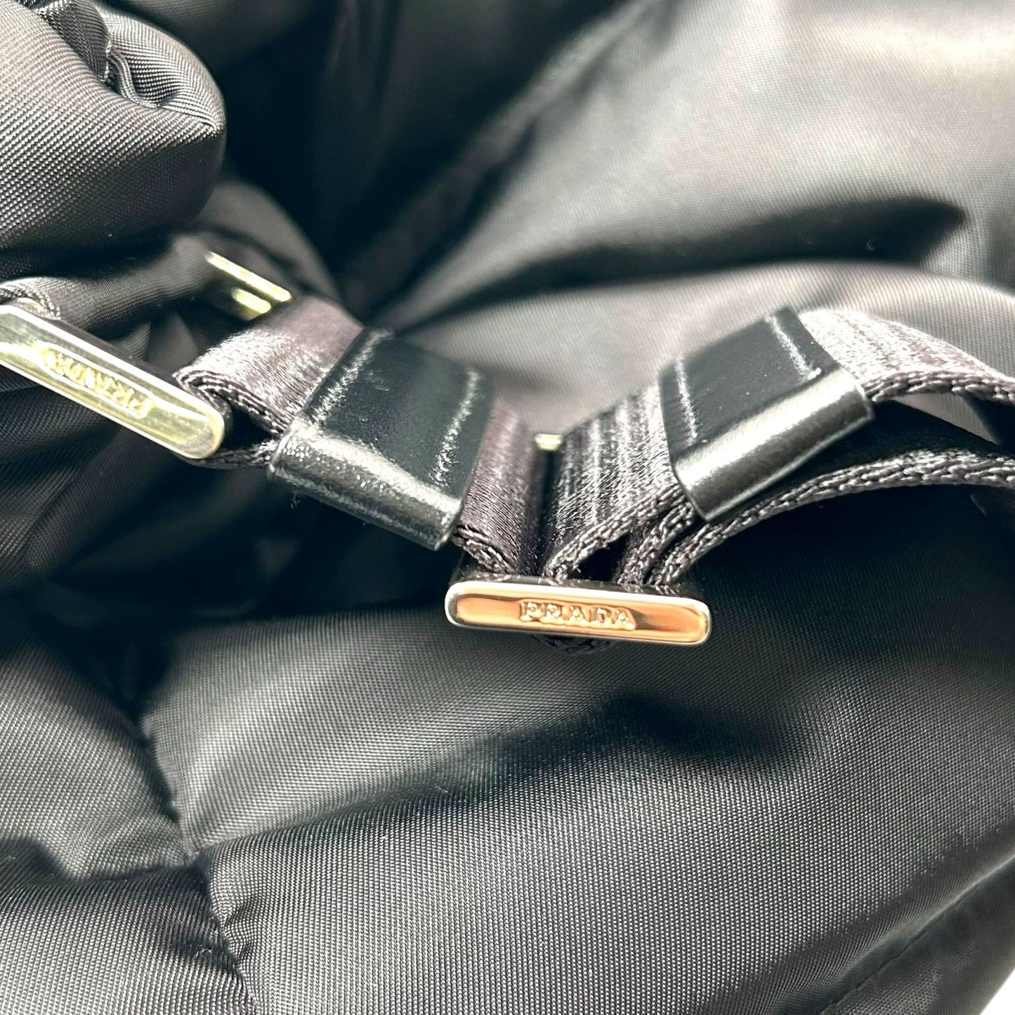 PRADA パデッドRe Nylon ショルダーバッグ ファブリック ナイロン ブラック 2VD045_37793