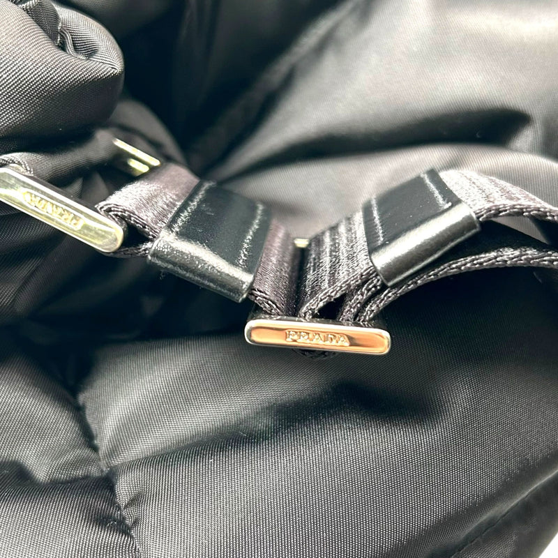 PRADA パデッドRe Nylon ショルダーバッグ ファブリック ナイロン ブラック 2VD045_37793