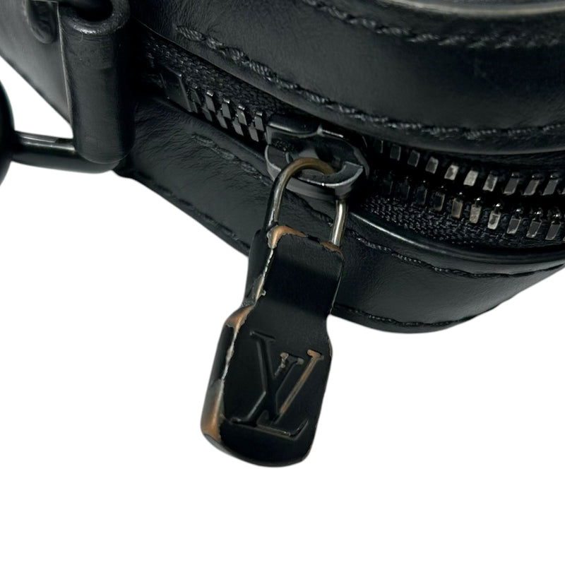 LOUIS VUITTON モノグラム シャドウ デュオ メッセンジャー_M69827_36992