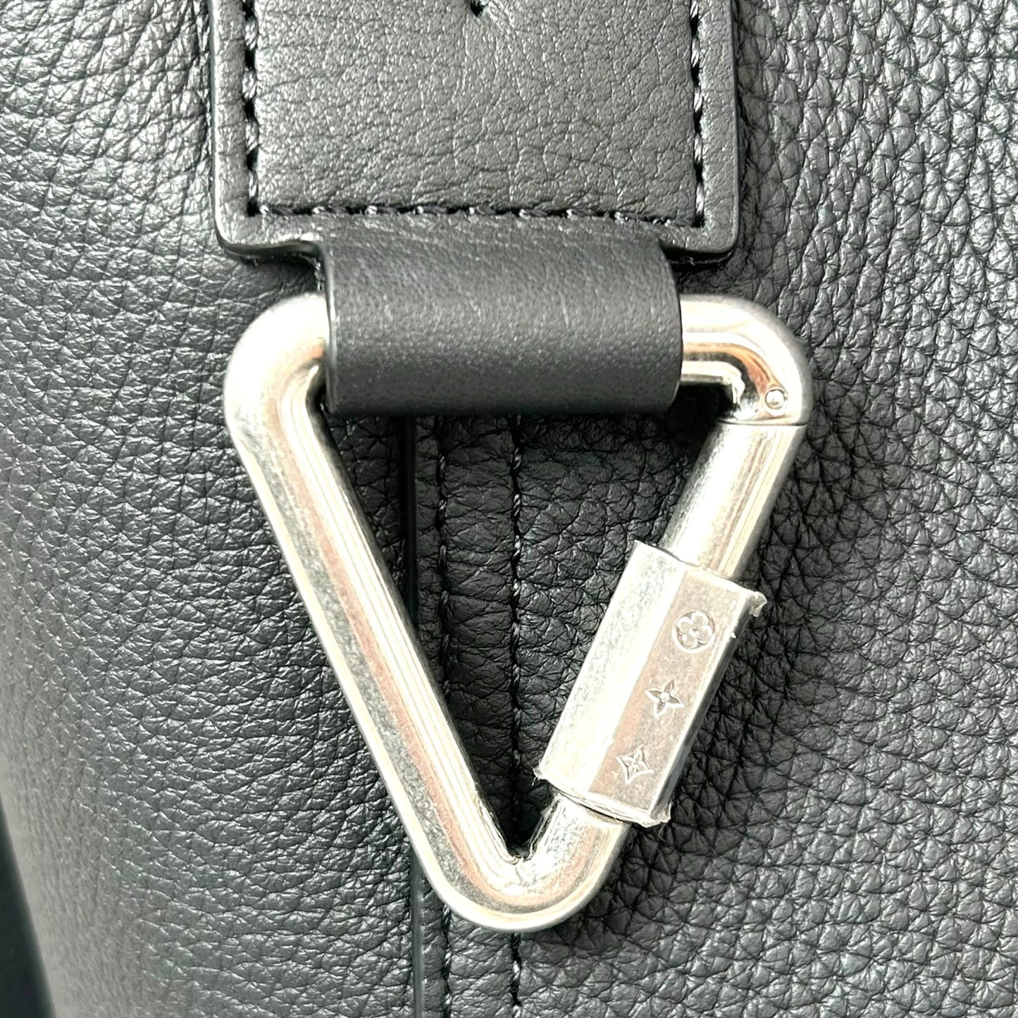 LOUIS VUITTON ヴェルソ・トート M27022_38608