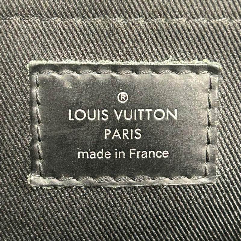 LOUIS VUITTON モノグラム・エクリプス ポシェット・ディスカバリー_M62291_38783